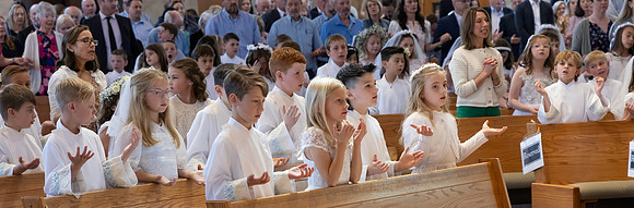 First Communion (70 of 224)-DeNoiseAI-standard