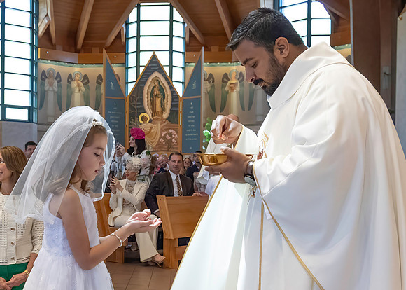 First Communion (123 of 224)-DeNoiseAI-standard