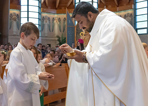 First Communion (111 of 224)-DeNoiseAI-standard