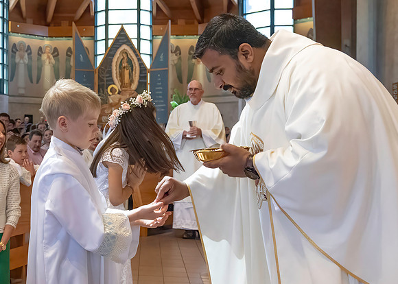 First Communion (196 of 224)-DeNoiseAI-standard