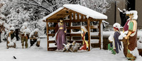 Nativity in the snow (10 of 18)