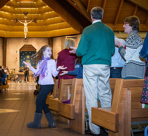 2015-11-17_2015-Nativity mission Tuesday-00265-2.jpg