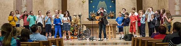 2015-11-17_2015-Nativity mission Tuesday-00255-2.jpg