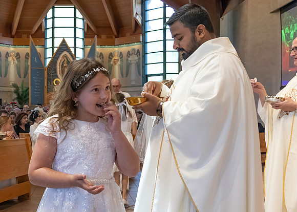 First Communion (131 of 224)-DeNoiseAI-standard