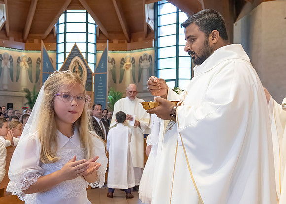 First Communion (93 of 224)-DeNoiseAI-standard