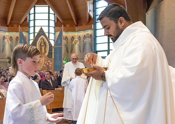 First Communion (202 of 224)-DeNoiseAI-standard