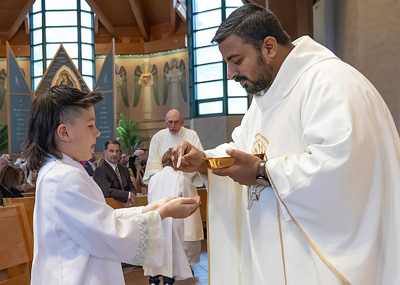 First Communion (77 of 224)-DeNoiseAI-standard