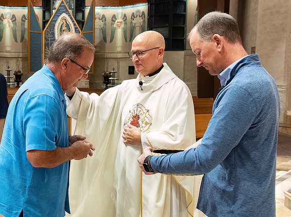 Biz_Consecration (48 of 63)