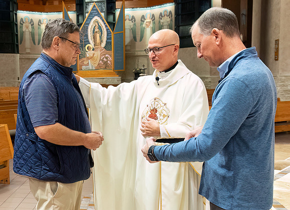 Biz_Consecration (47 of 63)