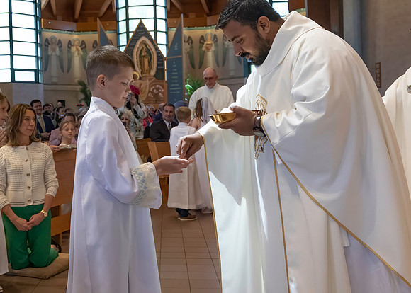 First Communion (114 of 224)-DeNoiseAI-standard