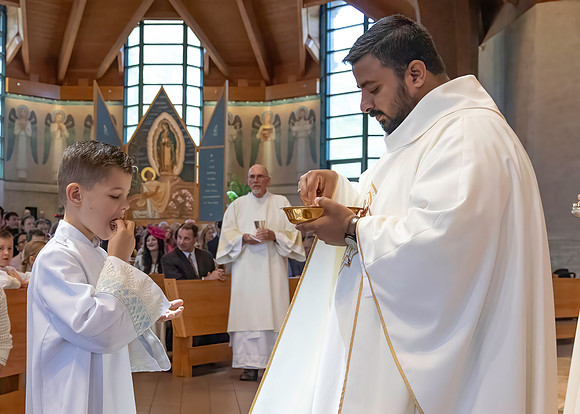 First Communion (170 of 224)-DeNoiseAI-standard