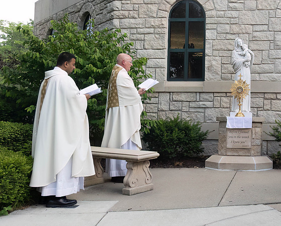 Eucharisti- 2024 (27 of 62)