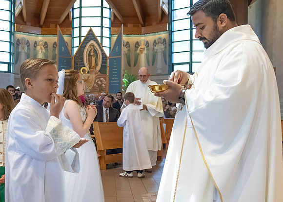First Communion (109 of 224)-DeNoiseAI-standard