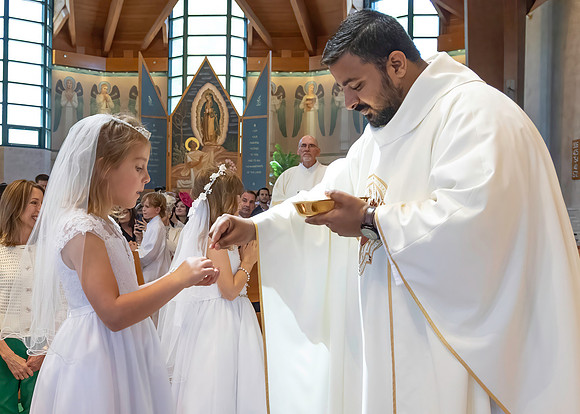 First Communion (105 of 224)-DeNoiseAI-standard