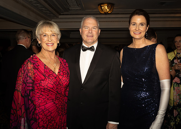 Hope_Ball (329 of 245)