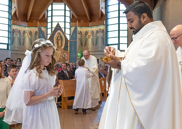 First Communion (141 of 224)-DeNoiseAI-standard
