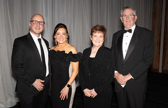 Hope_Ball (308 of 245)