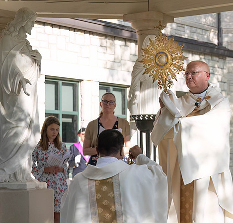 Eucharisti- 2024 (55 of 62)
