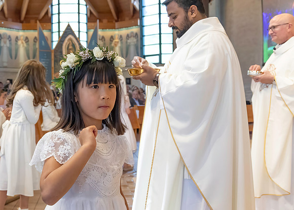 First Communion (168 of 224)-DeNoiseAI-standard