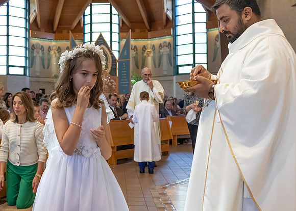 First Communion (211 of 224)-DeNoiseAI-standard