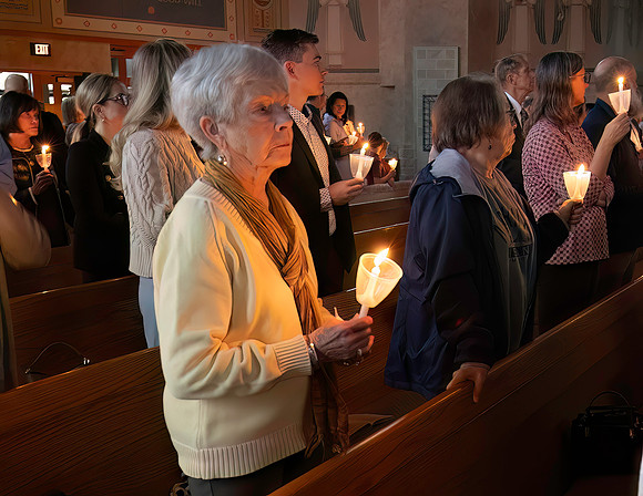 Vigil_2025 (64 of 23)-DeNoiseAI-severe-noise
