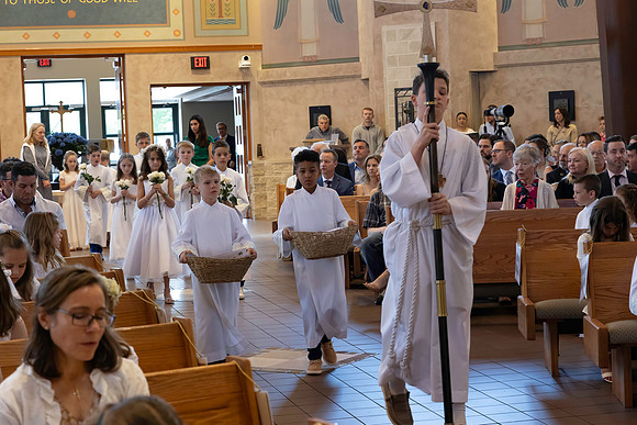 First Communion (56 of 224)-DeNoiseAI-standard