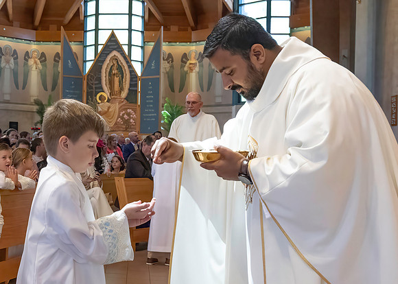 First Communion (103 of 224)-DeNoiseAI-standard