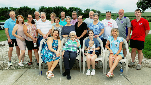 Steve_80 (163 of 164)