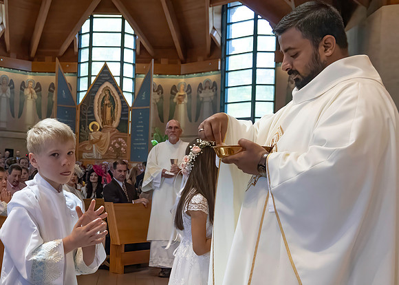 First Communion (198 of 224)-DeNoiseAI-standard