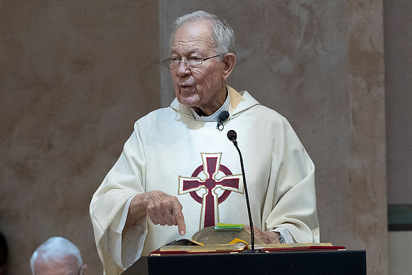 Fr Al-7282
