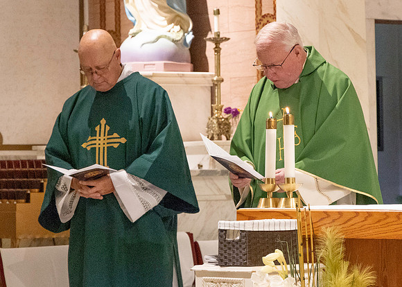 Consecration (19 of 69)