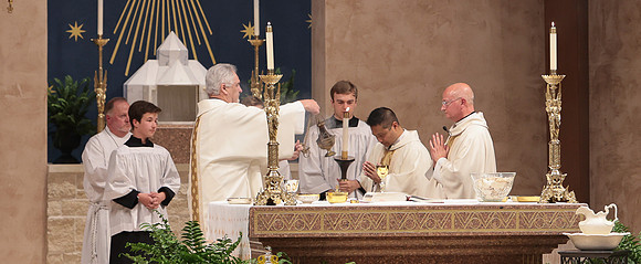 Holy Thursday (50 of 72)